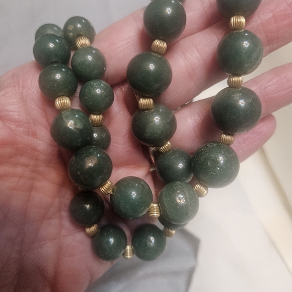 ORIGINAL DOUBLE STRAND NECKLACE ADVENTURINE 14K YELLOW &WHT GOLD.JEWELED CLASP. - Picture 9 of 11